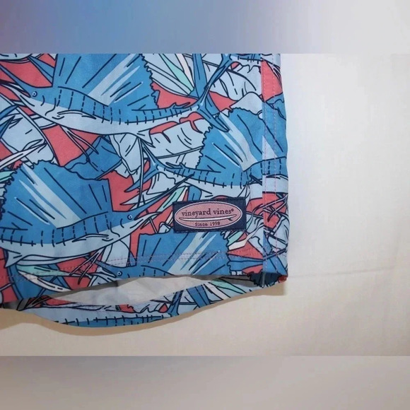 Vineyard Vines Montauk Swim Trunk Size 30 - Picture 4 of 13